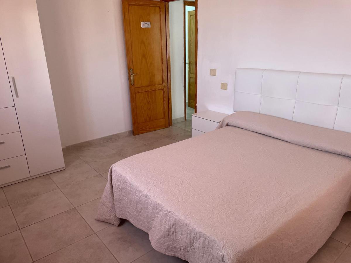 Calle Eusebio Carballo Estevez Corralejo Luaran gambar